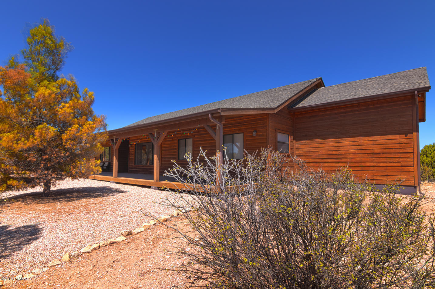 7600 Dillon Wash Road Prescott, AZ 86305 - Photo 3 of 35 a front view of house with yard