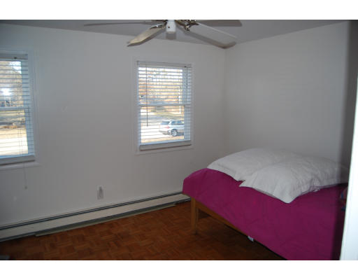 7 Dinahs Way Wareham, MA 02571 - Photo 7 of 9 Gallery Image 7