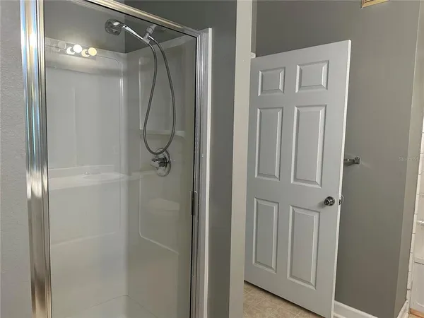 $1,525 | 18302 Bridle Club Drive, Unit 18302, Tampa, FL 33647