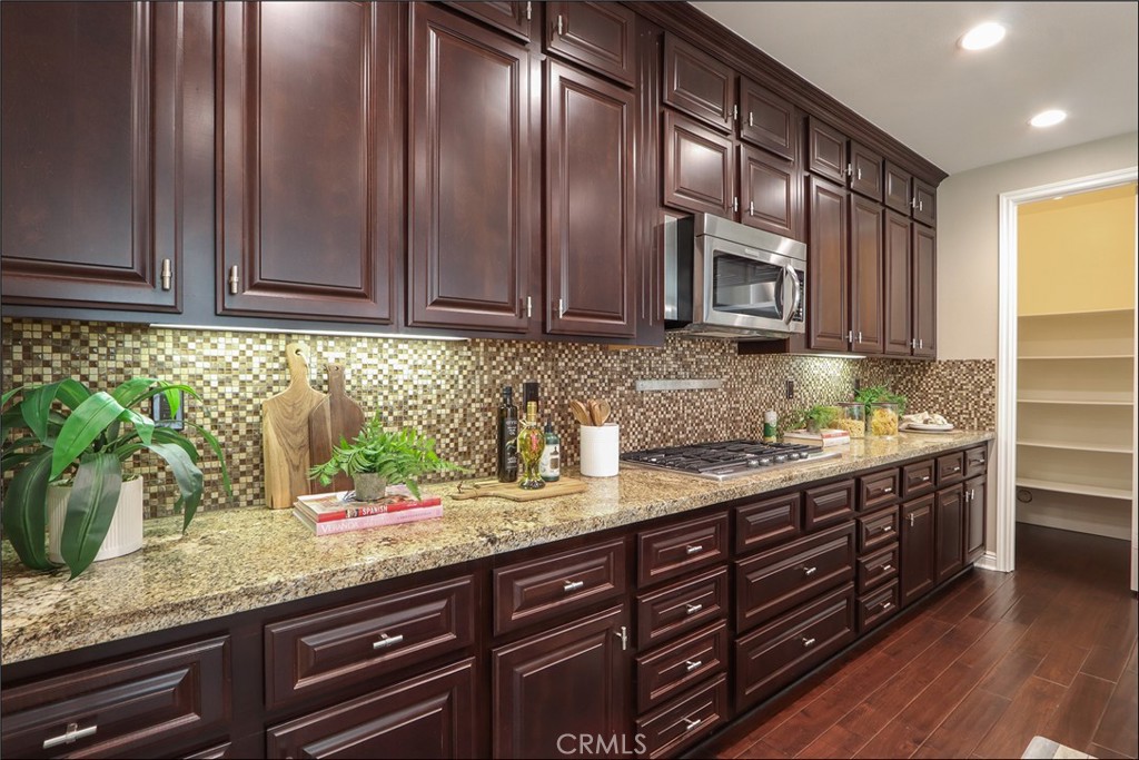 21 Rincon Way Aliso Viejo, CA 92656 - Photo 5 of 46
