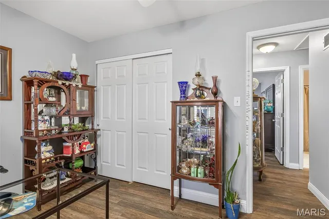 $395,000 | 6 Kelso Drive, St. Charles, MO 63301