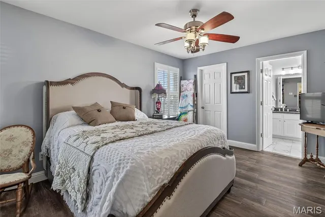 $395,000 | 6 Kelso Drive, St. Charles, MO 63301