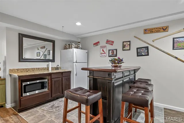 $395,000 | 6 Kelso Drive, St. Charles, MO 63301