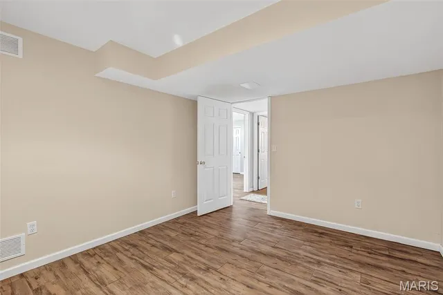 $395,000 | 6 Kelso Drive, St. Charles, MO 63301