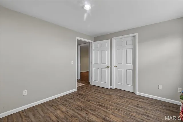 $395,000 | 6 Kelso Drive, St. Charles, MO 63301