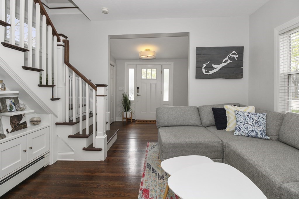 296 Billings Road Quincy, MA 02170 - Photo 6 of 29 Gallery Image 6