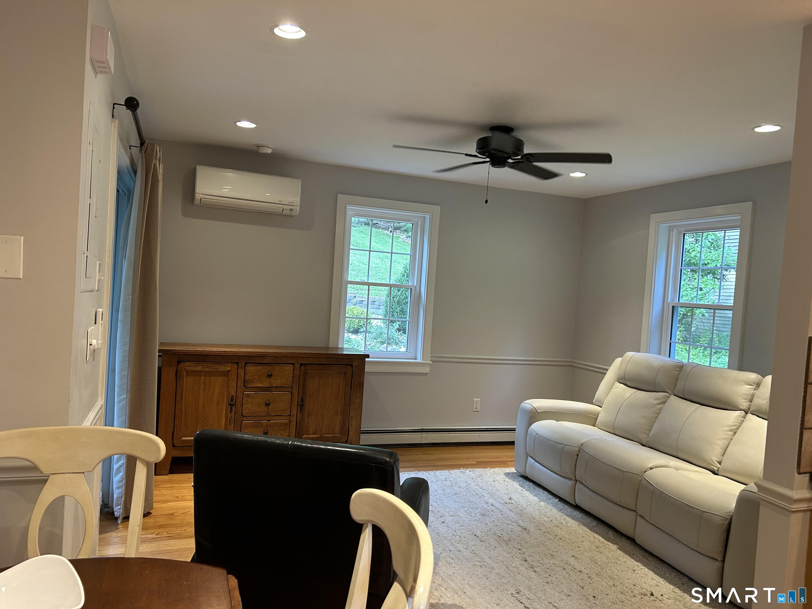 80 River Road Clinton, CT 06413 - Photo 9 of 26 Gallery Image 9