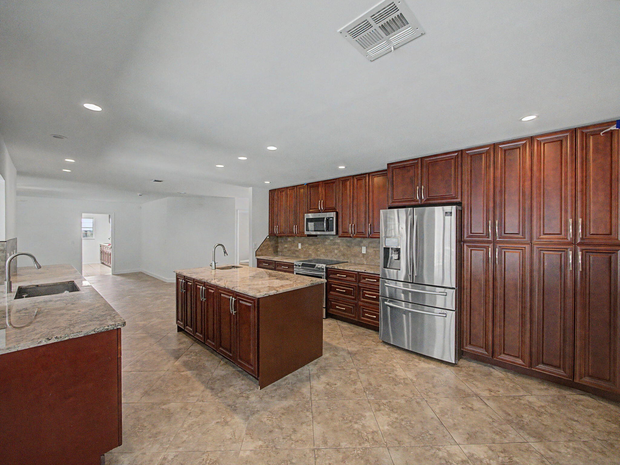 22 Banyan Road Sewall's Point, FL 34996 - Photo 11 of 47 Kitchen