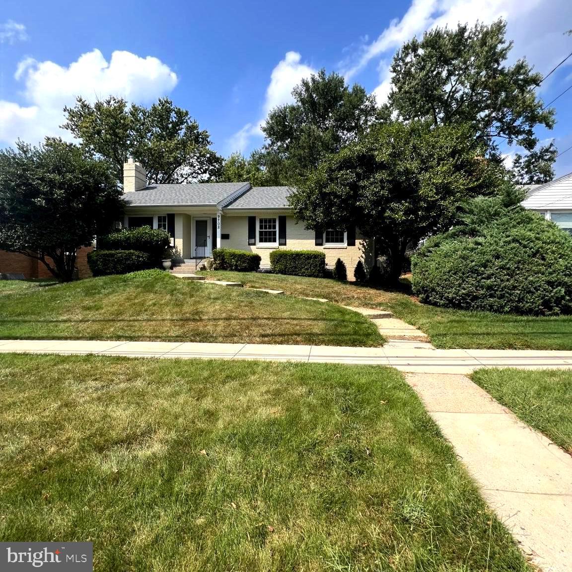 9708 Dameron Drive Silver Spring, MD 20910 - Photo 2 of 27