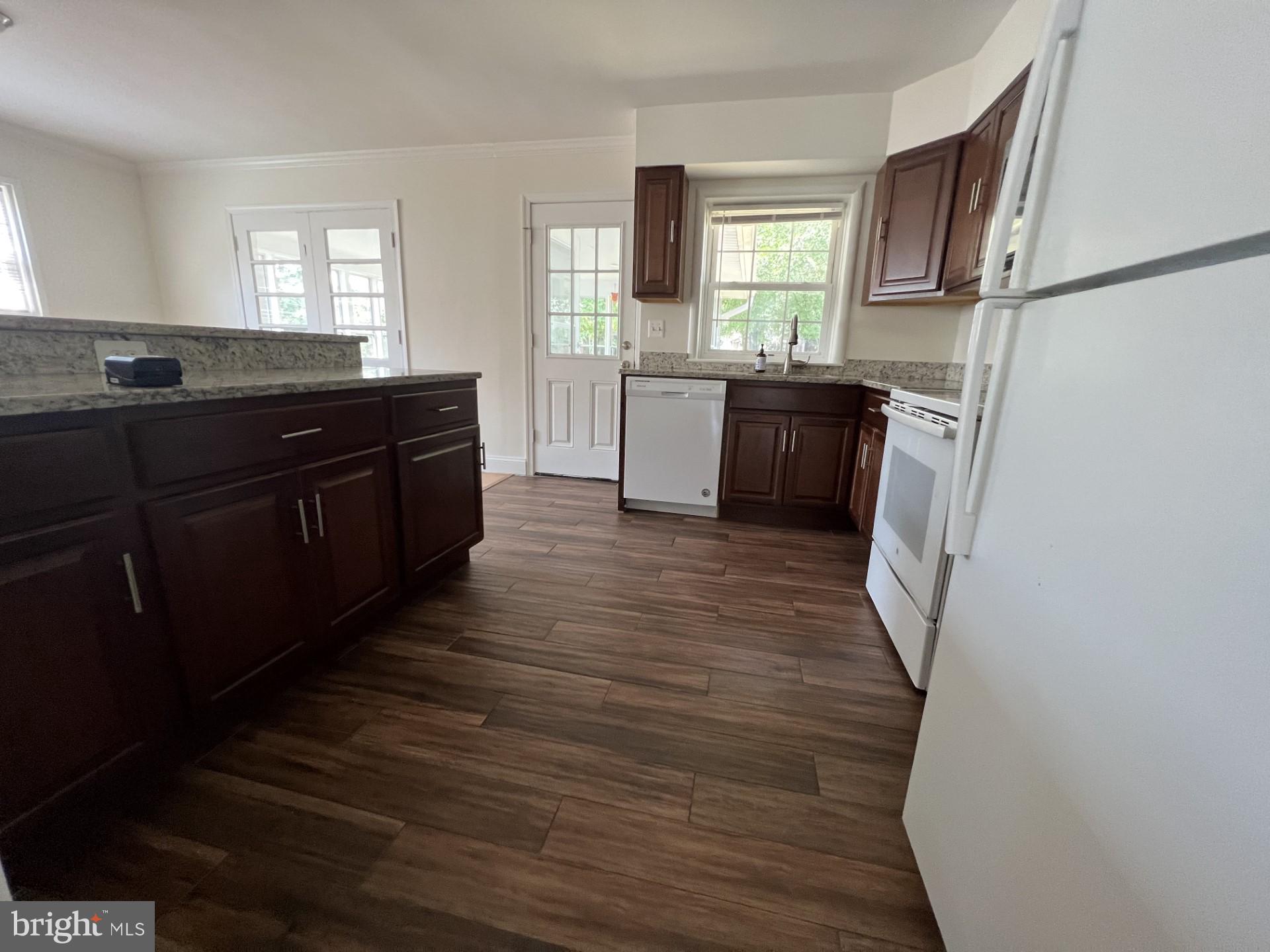 9708 Dameron Drive Silver Spring, MD 20910 - Photo 9 of 27