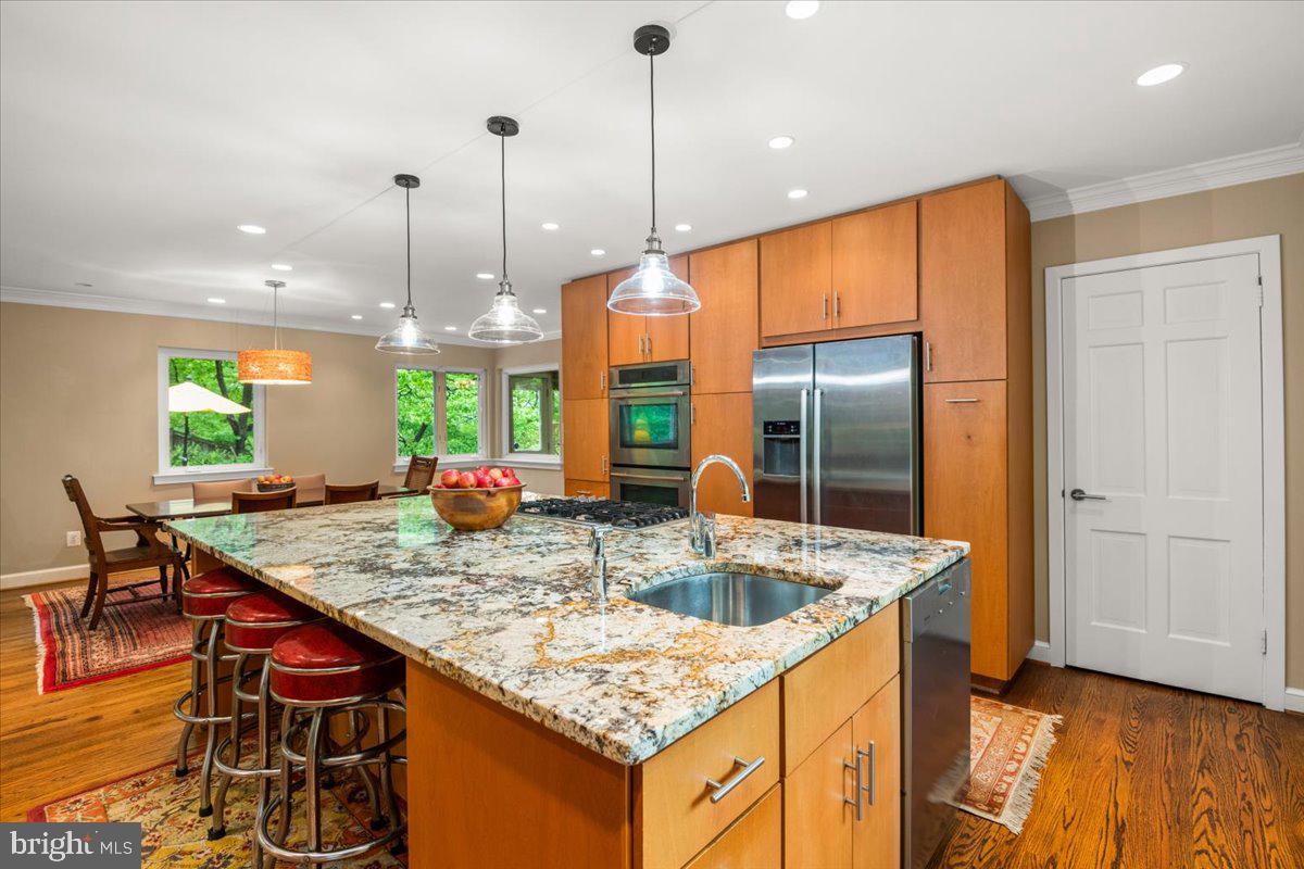 325 Beverley Drive Alexandria, VA 22305 - Photo 43 of 73