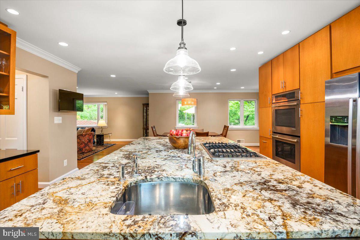 325 Beverley Drive Alexandria, VA 22305 - Photo 44 of 73