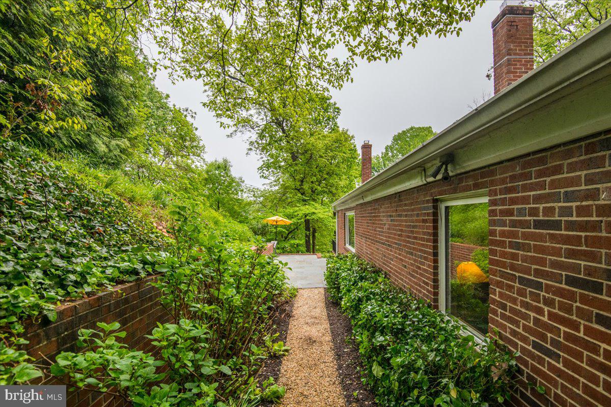 325 Beverley Drive Alexandria, VA 22305 - Photo 65 of 73