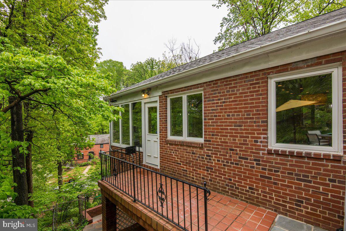 325 Beverley Drive Alexandria, VA 22305 - Photo 67 of 73