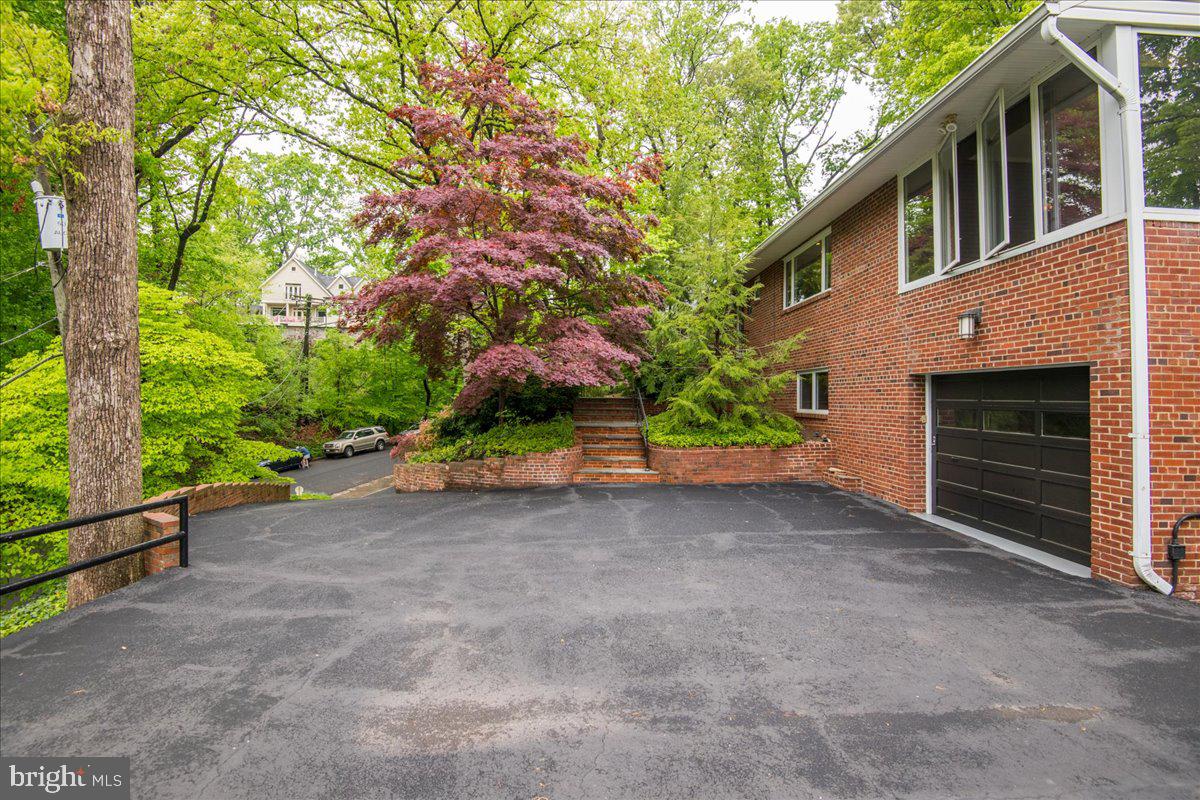 325 Beverley Drive Alexandria, VA 22305 - Photo 72 of 73