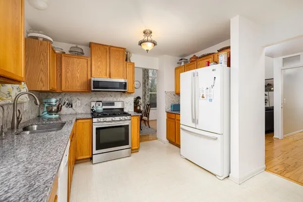 $540,000 | 3339 Elsinore Court, Ann Arbor, MI 48105
