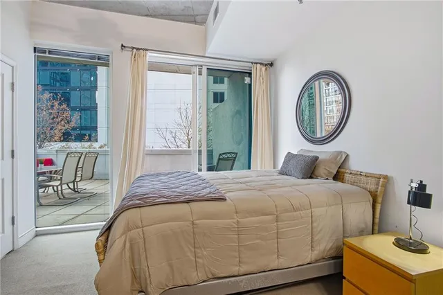 $2,995 | 44 Peachtree Place Northeast, Unit 424, Atlanta, GA 30309