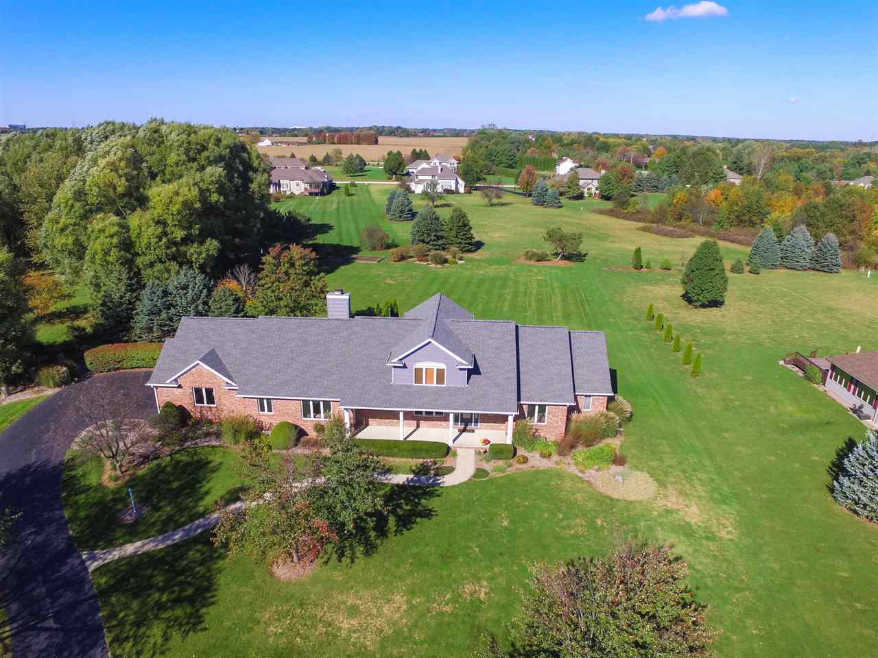 9316 Ridgeview Road Belvidere, IL 61008 - Photo 2 of 25 Gallery Image 2