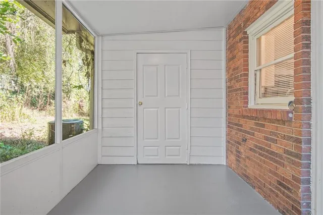 a view of a walk in closet