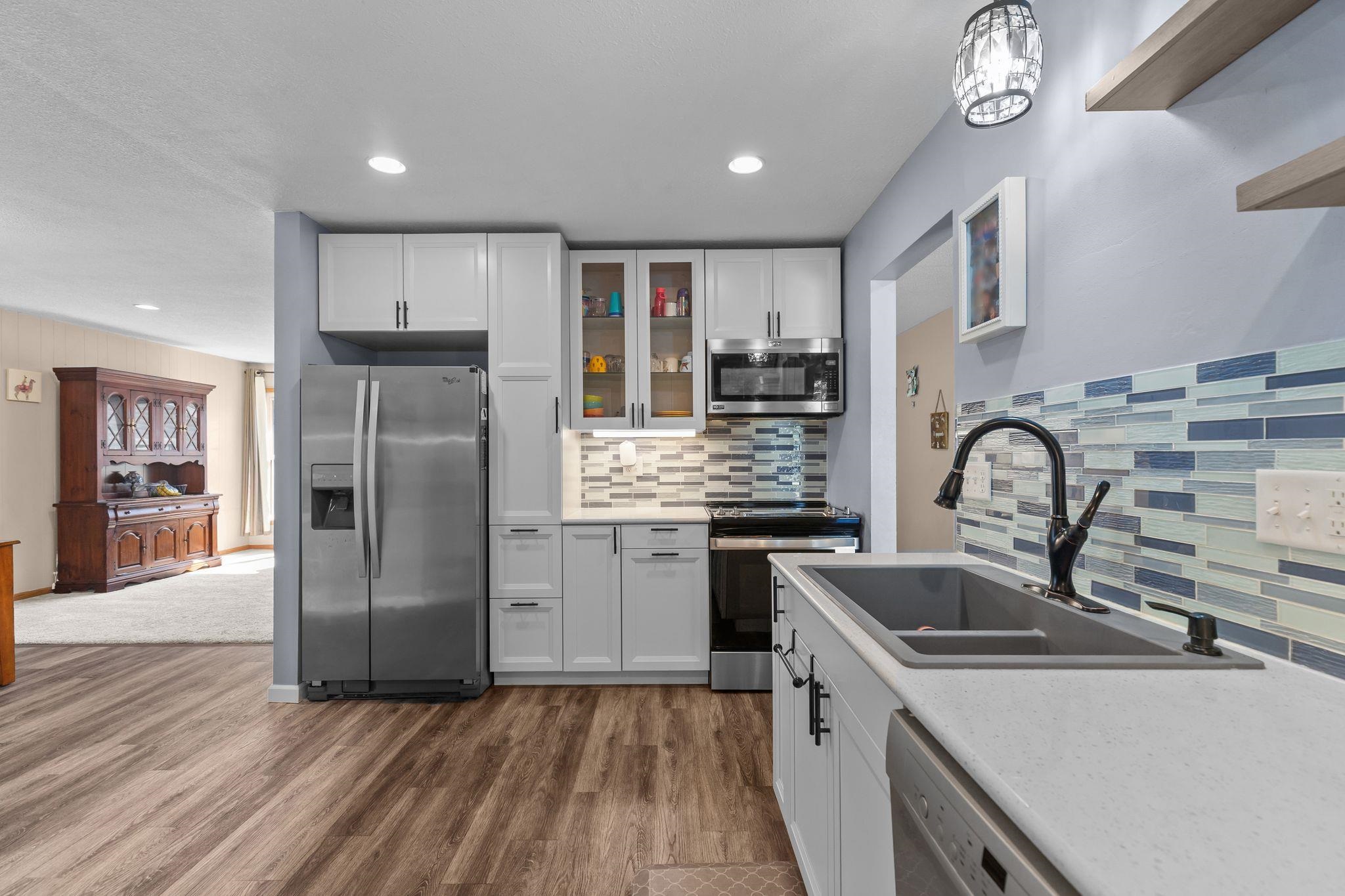 1629 West Grant Street Appleton, WI 54914 - Photo 6 of 37 Gallery Image 6
