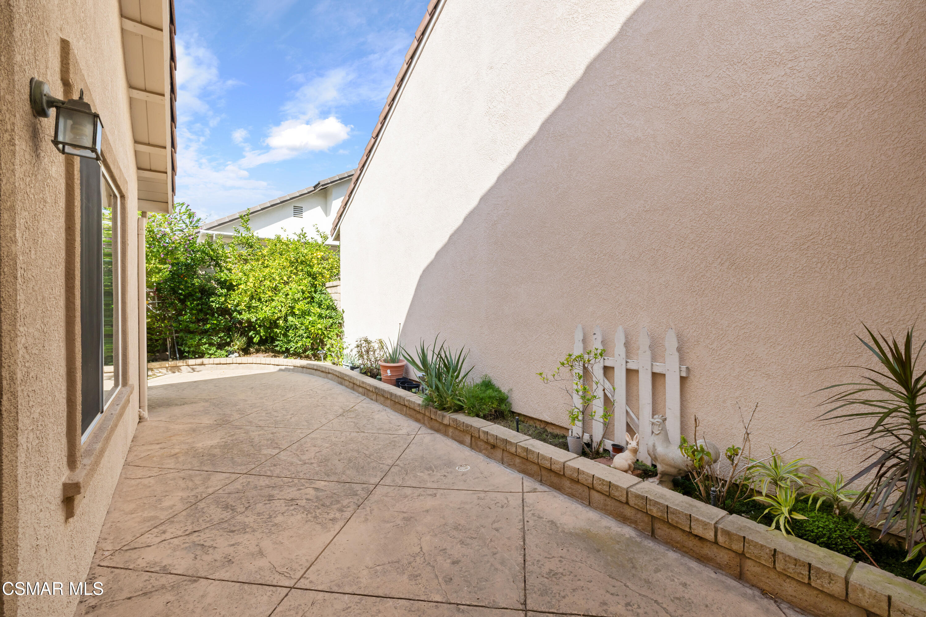 5657 Pansy Street Simi Valley, CA 93063 - Photo 27 of 32 Pansy25