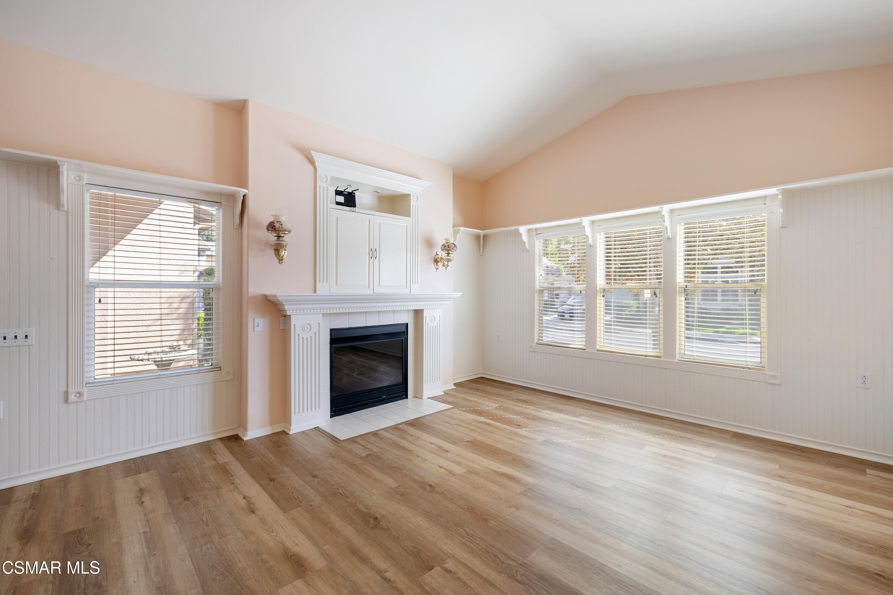 5657 Pansy Street Simi Valley, CA 93063 - Photo 6 of 32 Pansy7