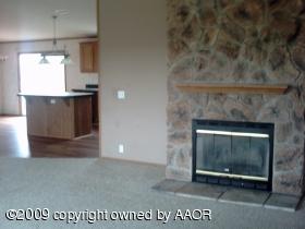 15849 Gordon-Cummings Road Canyon, TX 79015 - Photo 3 of 7 Living