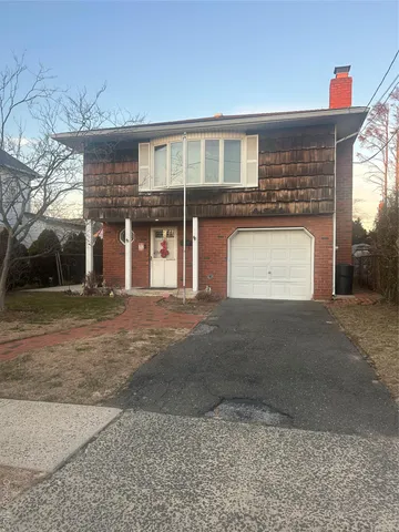 $799,990 | 131 Ethel Street, Valley Stream, NY 11580