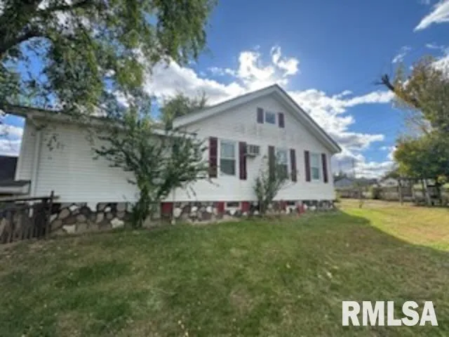 $49,900 | 812 North Orchard Street, Pittsfield, IL 62363