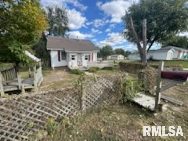 $49,900 | 812 North Orchard Street, Pittsfield, IL 62363