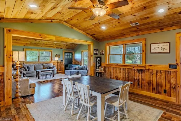 $499,000 | 1061 Garvey Road, Piney Creek, NC 28663