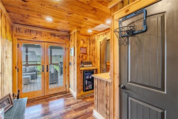 $499,000 | 1061 Garvey Road, Piney Creek, NC 28663