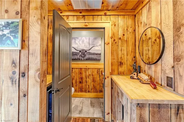 $499,000 | 1061 Garvey Road, Piney Creek, NC 28663