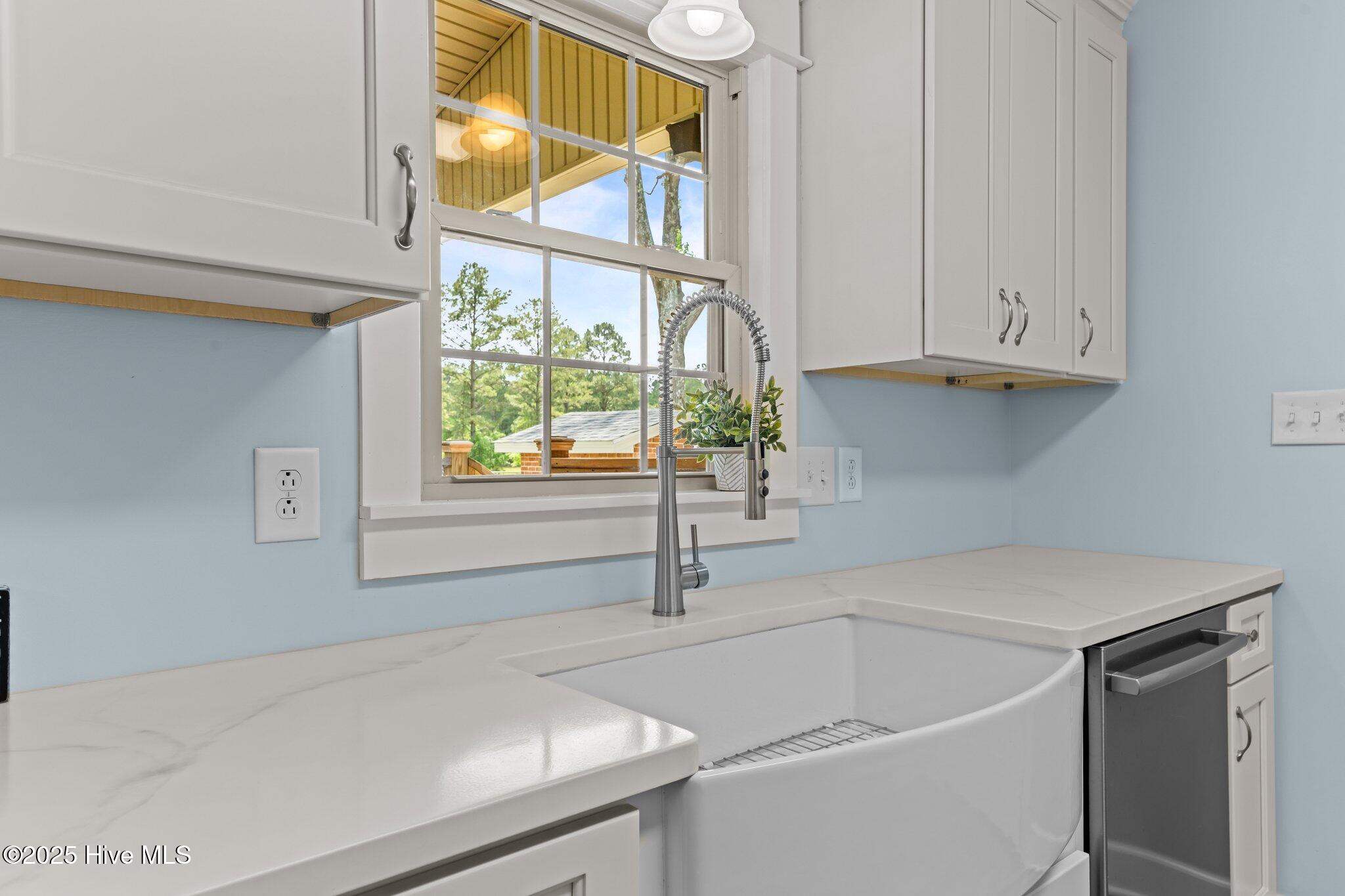 1450 State Camp Road Vanceboro, NC 28586 - Photo 12 of 33 Kitchen 4
