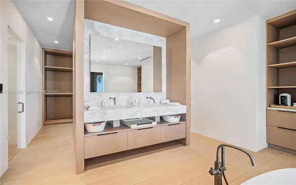 a view of an entryway