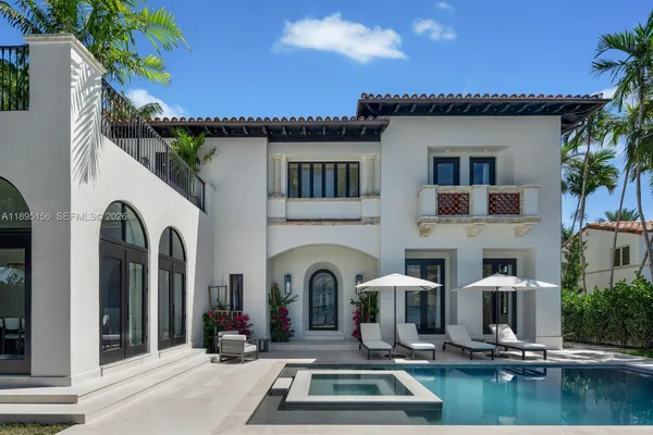 $29,500,000 | 5300 North Bay Road, Miami Beach, FL 33140