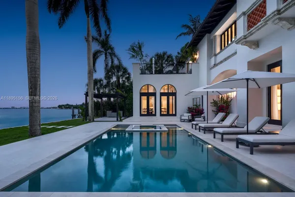 $29,500,000 | 5300 North Bay Road, Miami Beach, FL 33140