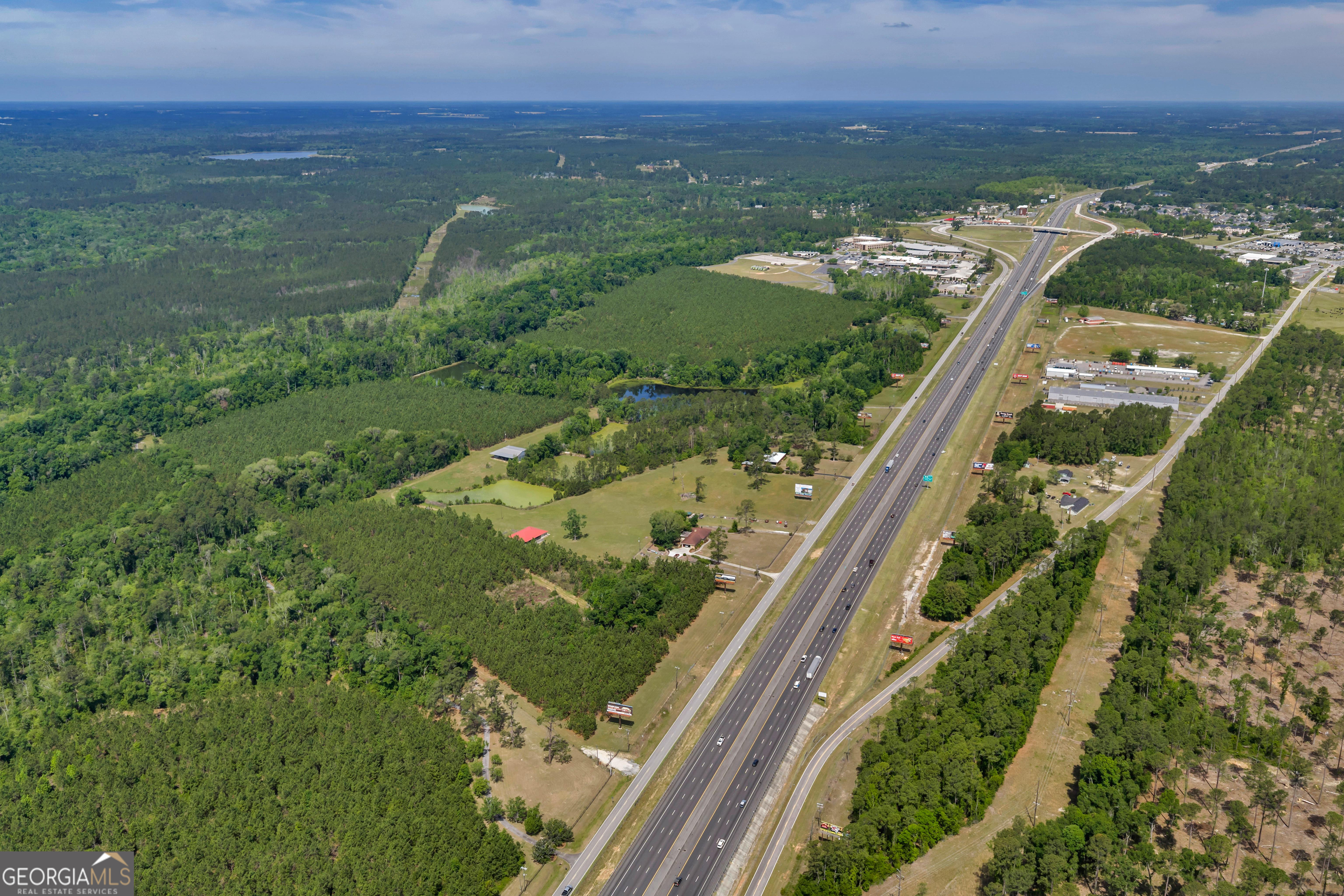 3807 Val Tech Road Valdosta, GA 31602 - Photo 5 of 39 a view of a city from a balcony