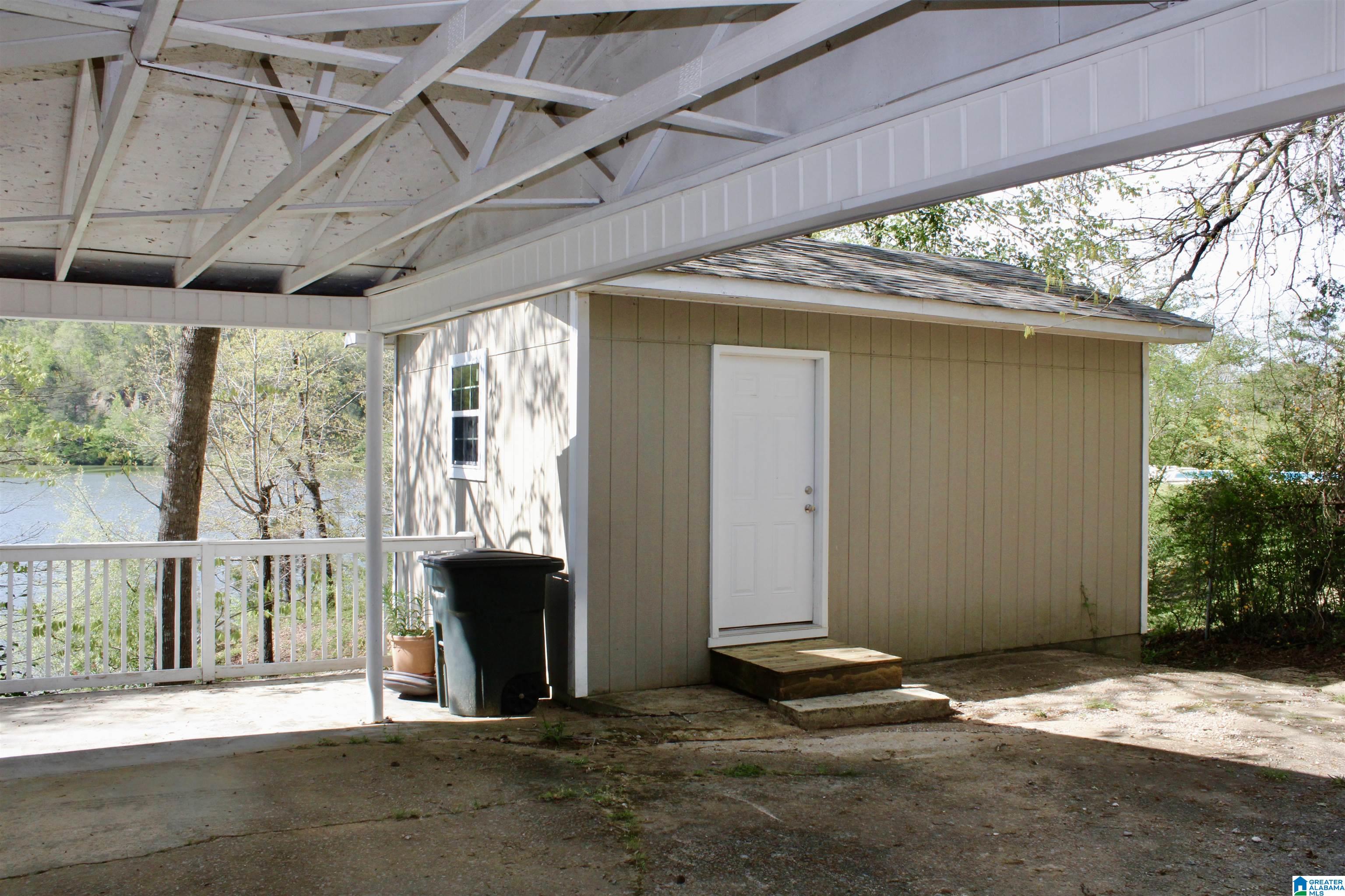 1645 Overlook Point Warrior, AL 35180 - Photo 15 of 44