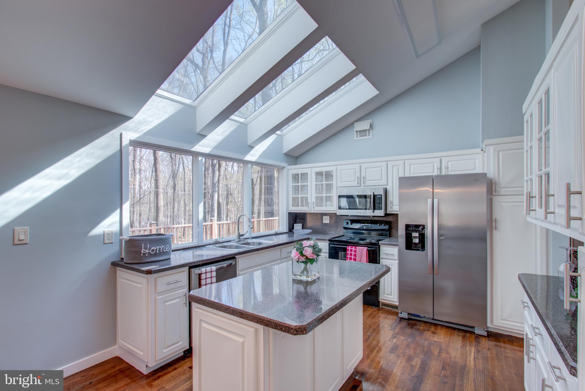 137 Reservoir Road Hopewell, NJ 08525 - Photo 15 of 39 Gallery Image 15