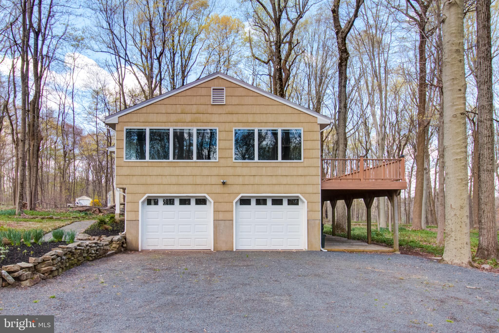 137 Reservoir Road Hopewell, NJ 08525 - Photo 3 of 39 Gallery Image 3