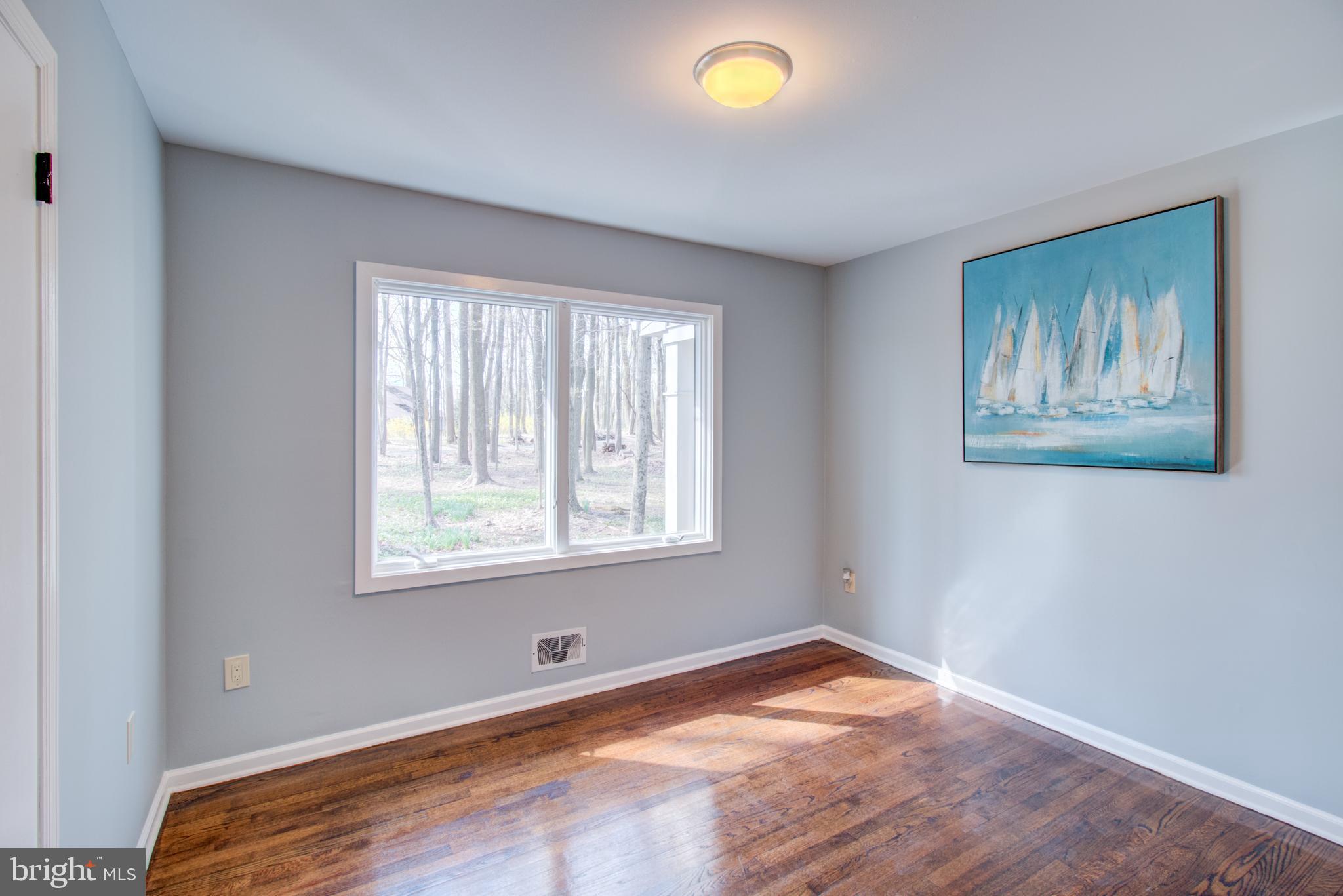 137 Reservoir Road Hopewell, NJ 08525 - Photo 24 of 39 2nd Bedroom