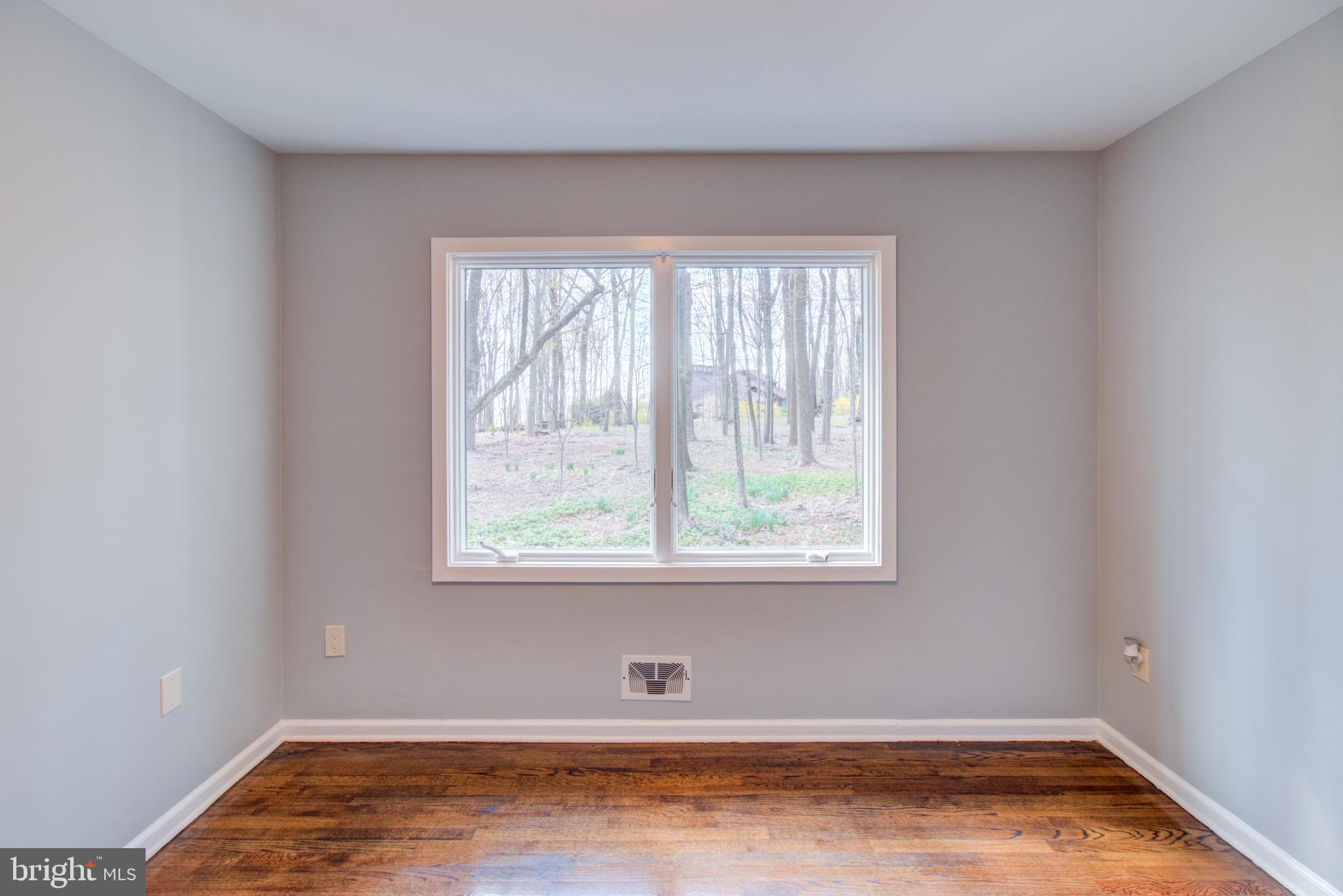 137 Reservoir Road Hopewell, NJ 08525 - Photo 25 of 39 Gallery Image 25