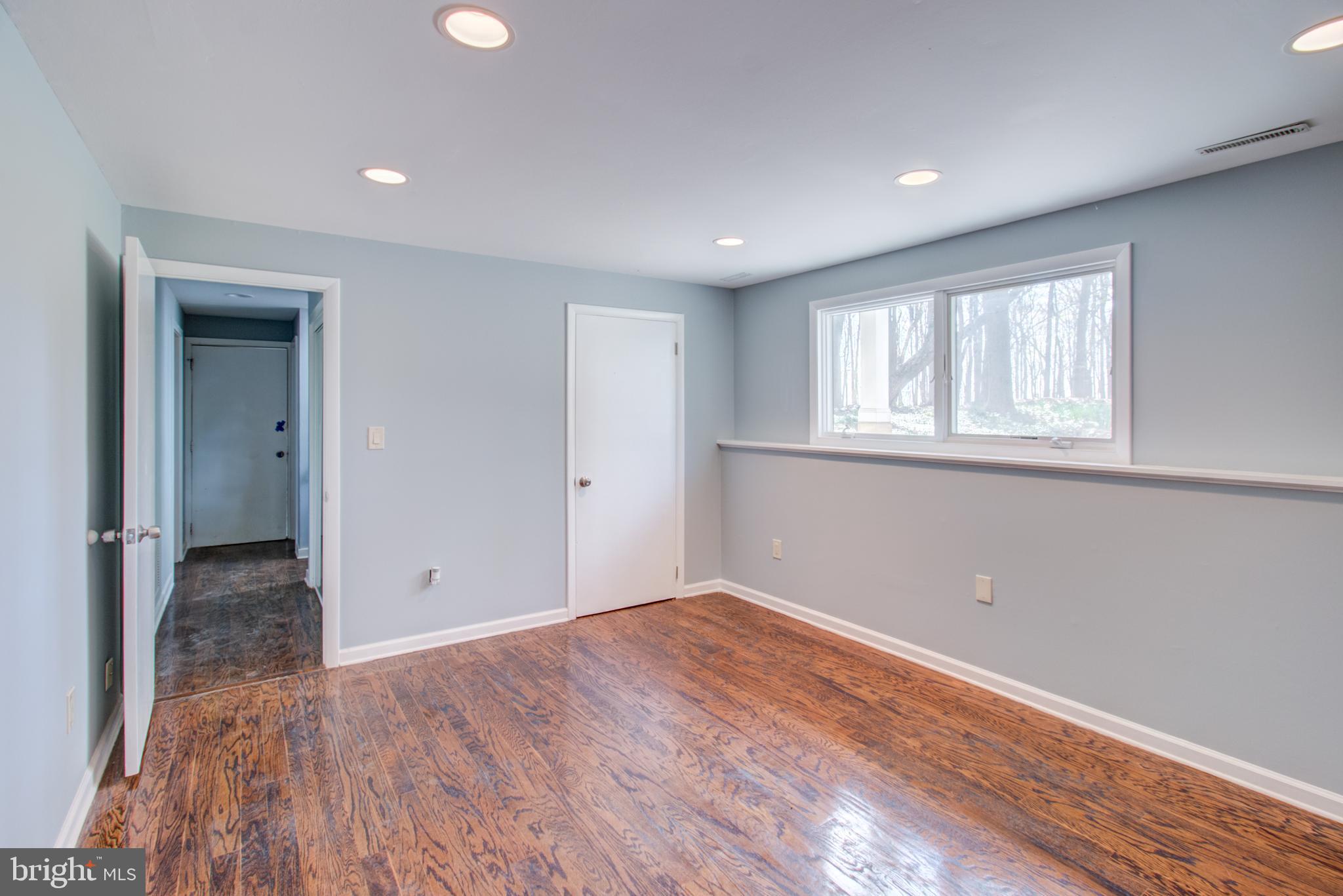 137 Reservoir Road Hopewell, NJ 08525 - Photo 27 of 39 3rd Bedroom