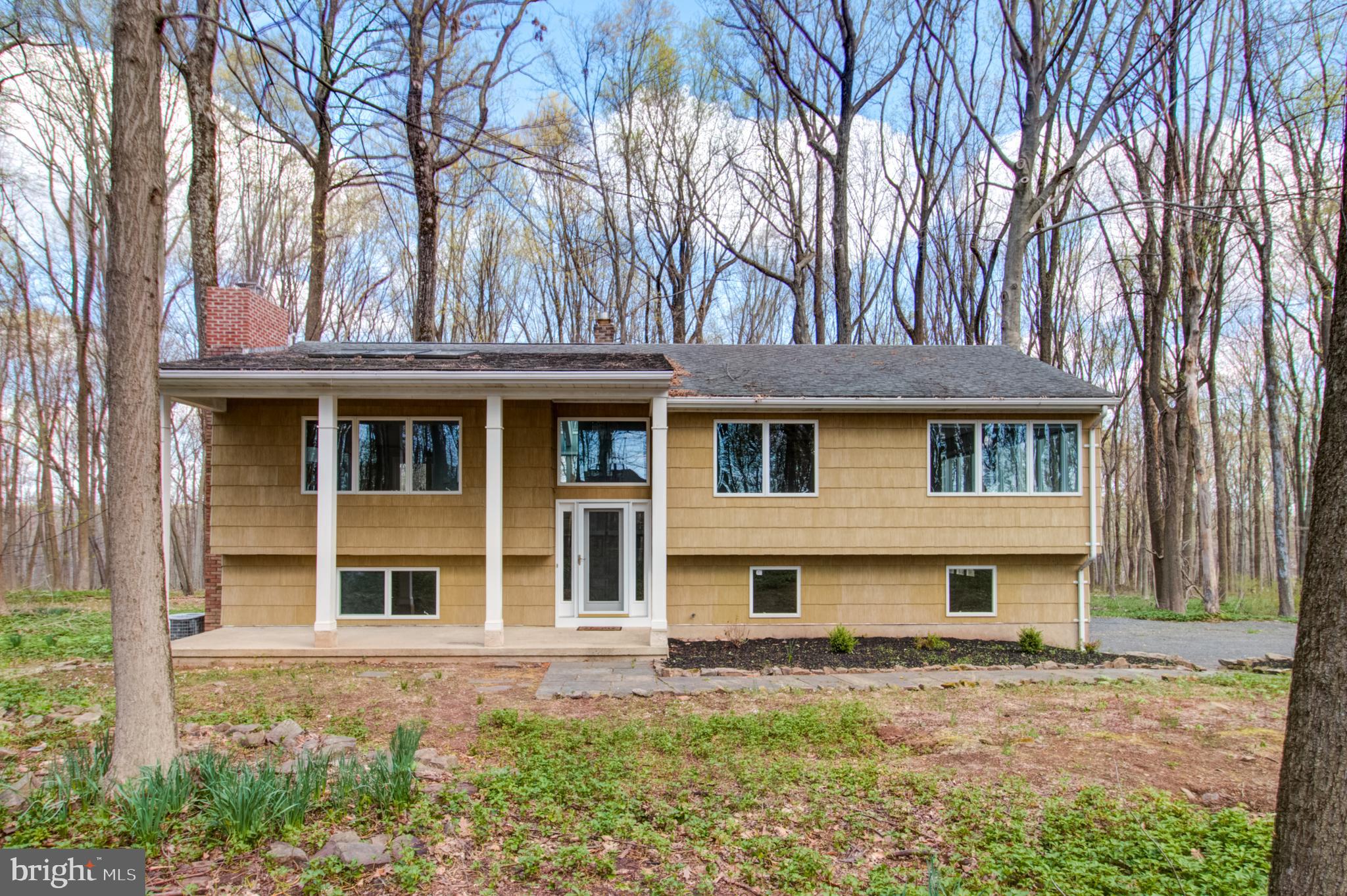 137 Reservoir Road Hopewell, NJ 08525 - Photo 38 of 39 Gallery Image 38