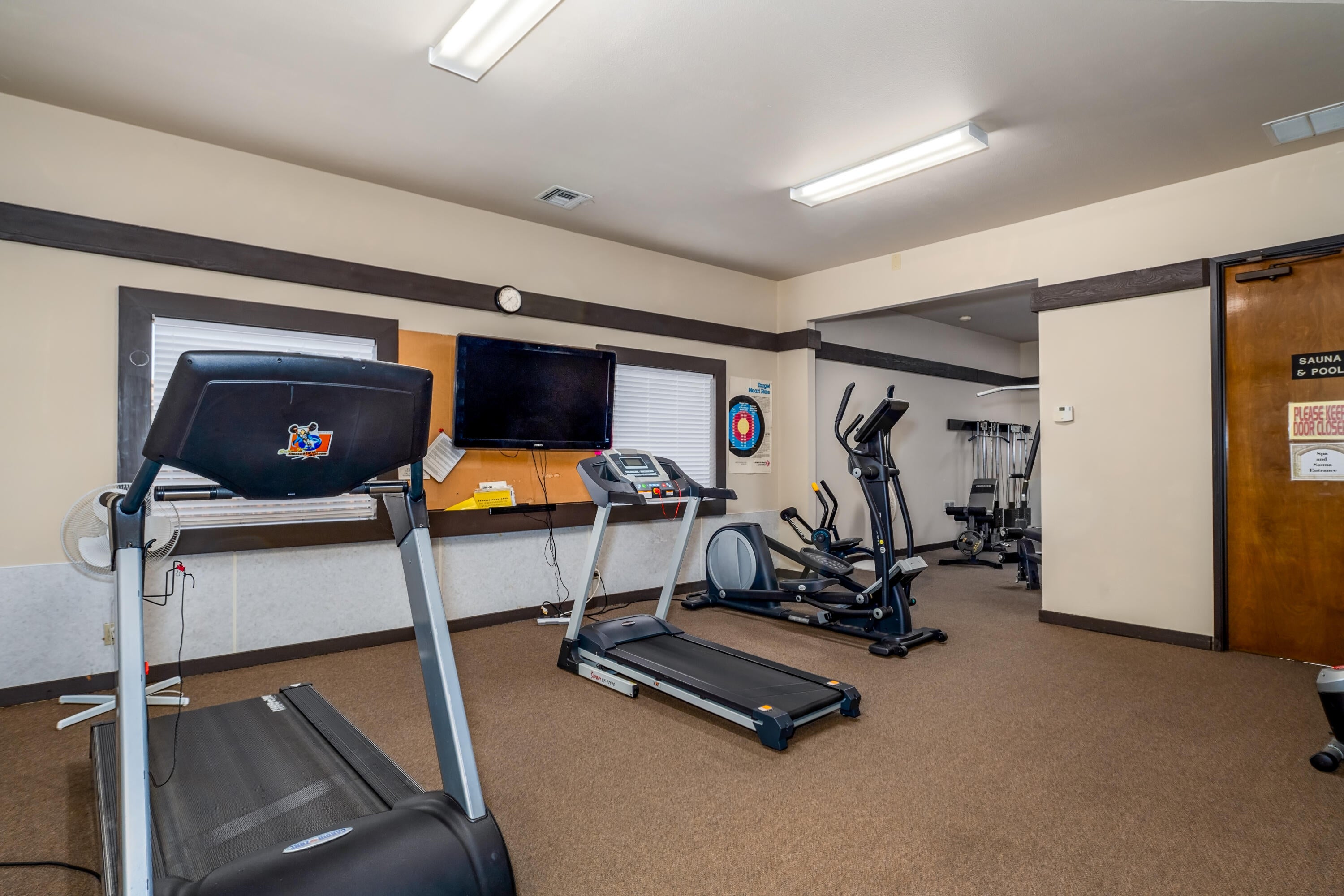 555 Freeman Road, Unit 73 Central Point, OR 97502 - Photo 31 of 33 Exercise room