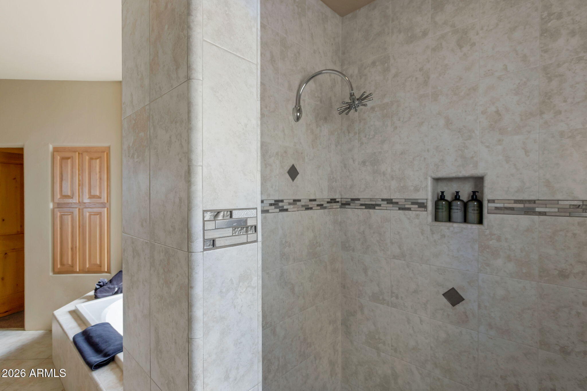 2550 South Tissaw Road Cornville, AZ 86325 - Photo 22 of 37 Primary Bath Shower