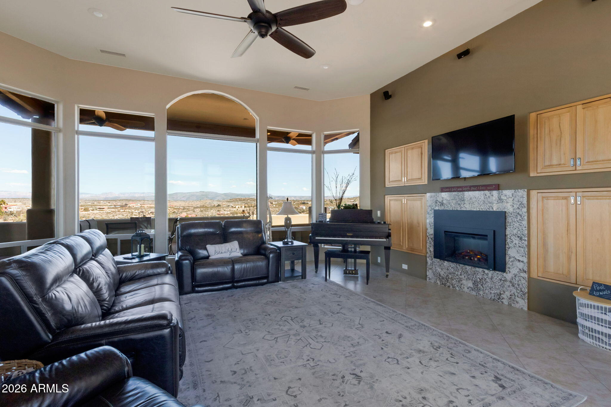 2550 South Tissaw Road Cornville, AZ 86325 - Photo 9 of 37 Living Room 1