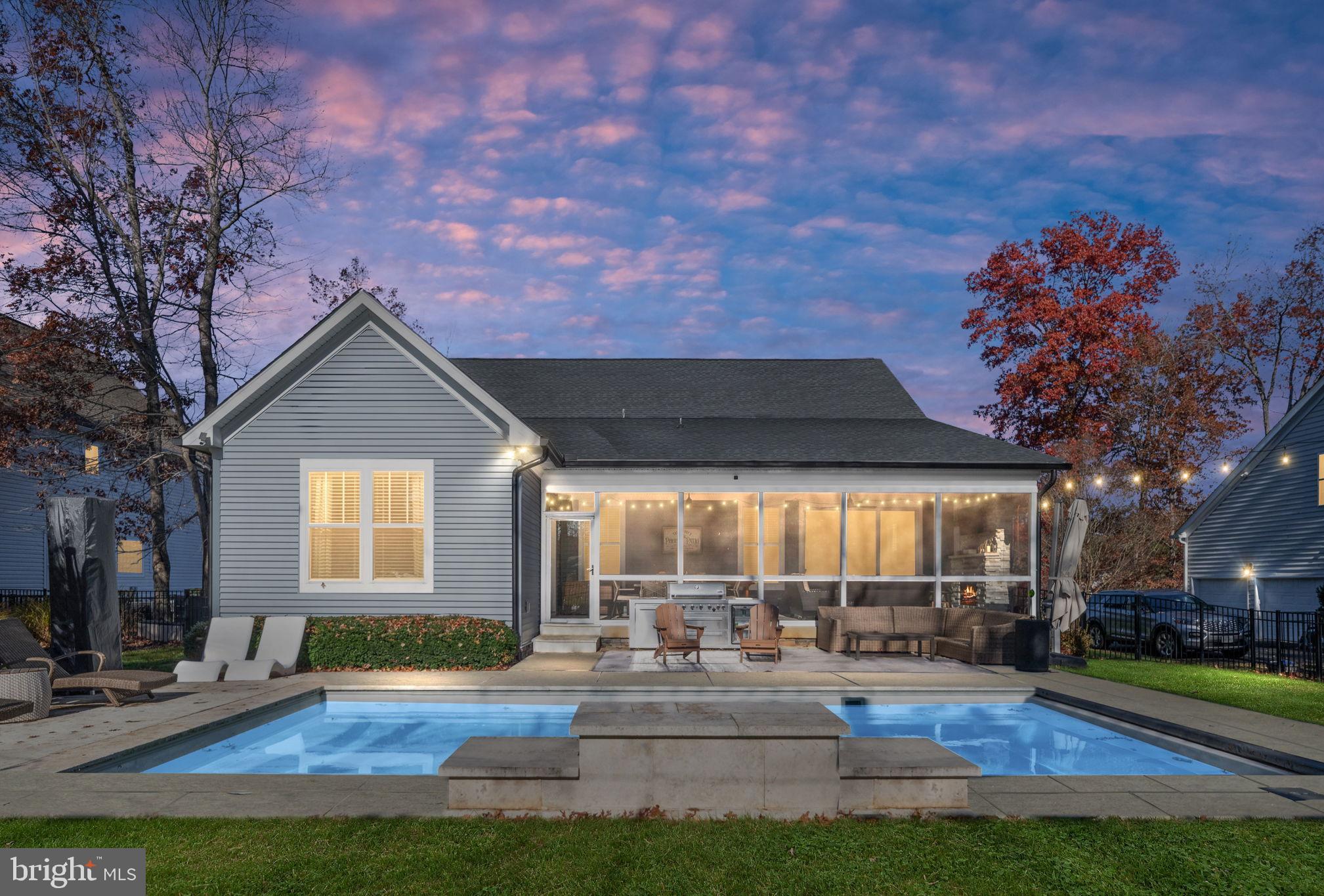 10908 Chatham Ridge Way Spotsylvania, VA 22551 - Photo 33 of 47 a front view of house with yard and green space