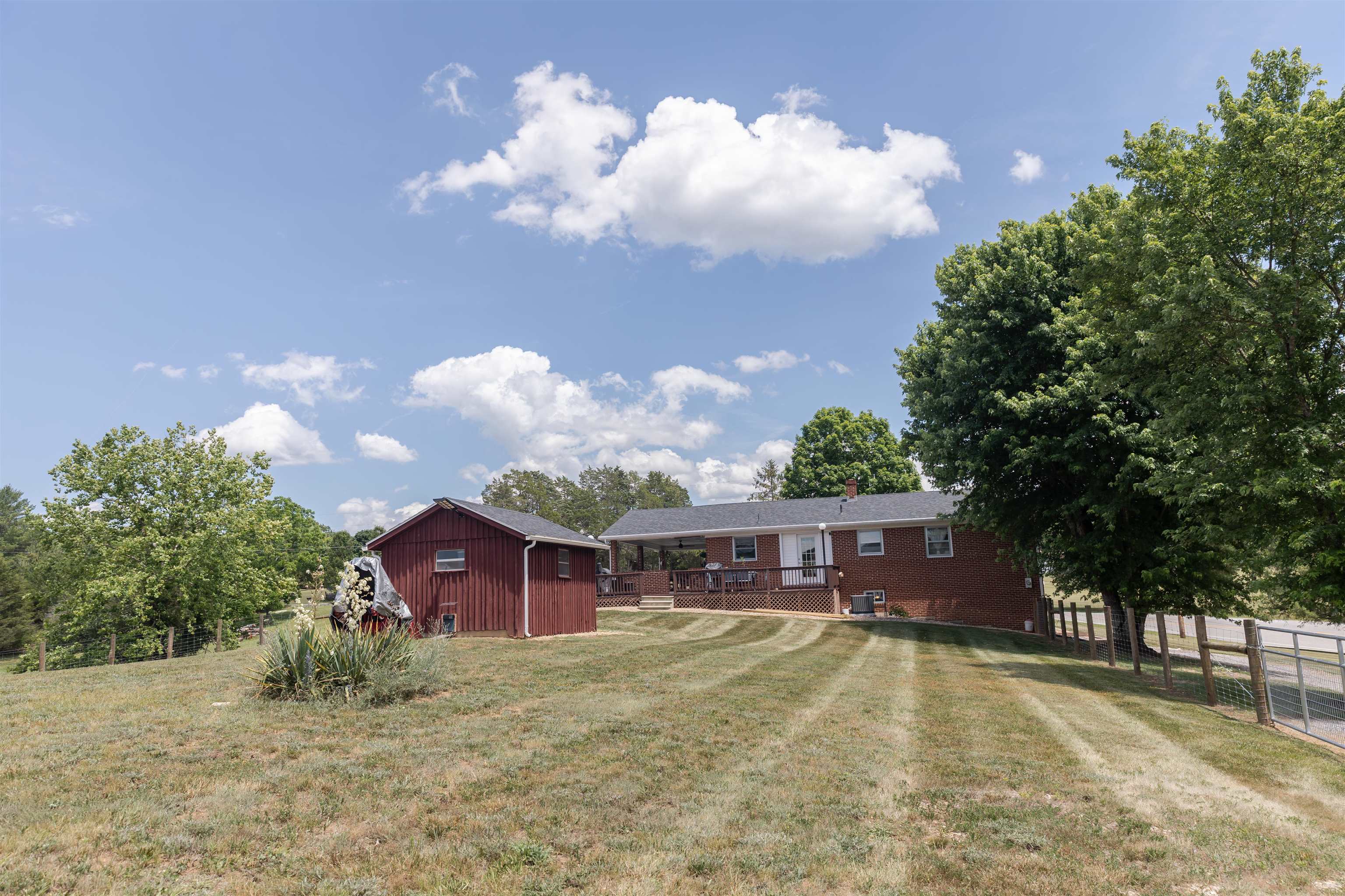 896 Collierstown Road Lexington, VA 24450 - Photo 44 of 56 Storage Buliding